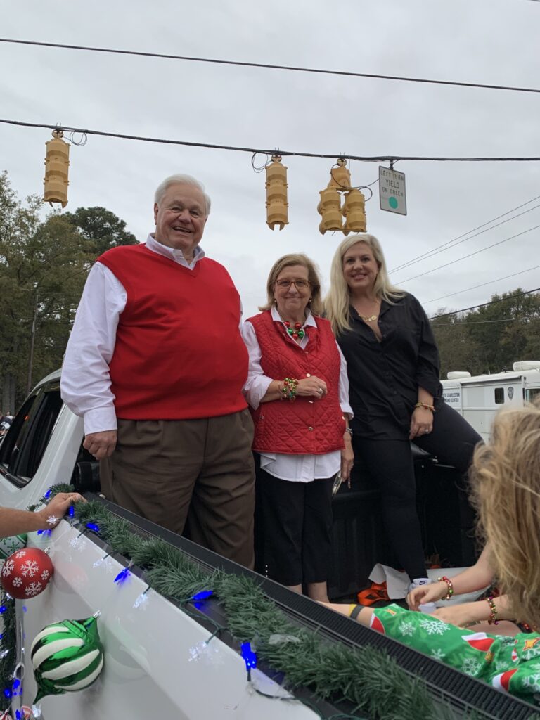 Officers participate in North Charleston Christmas parade City of