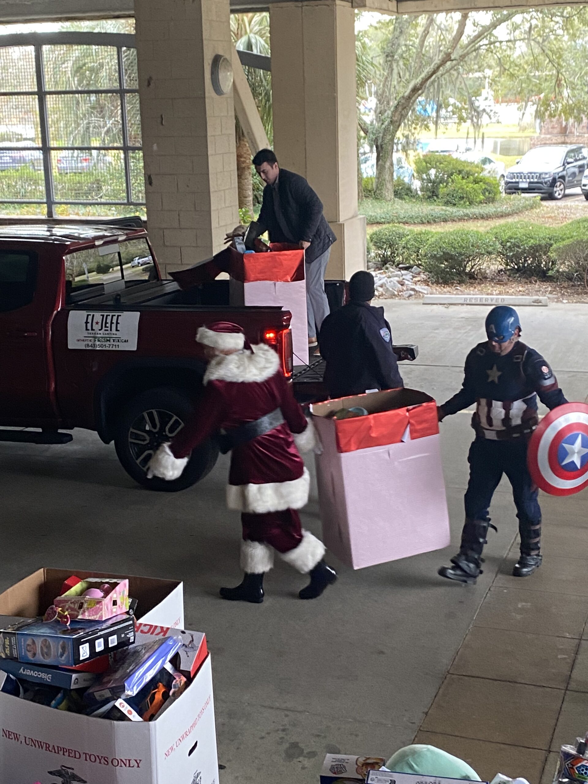 NCPD officers, recruits help with Toys for Tots blitz City of North